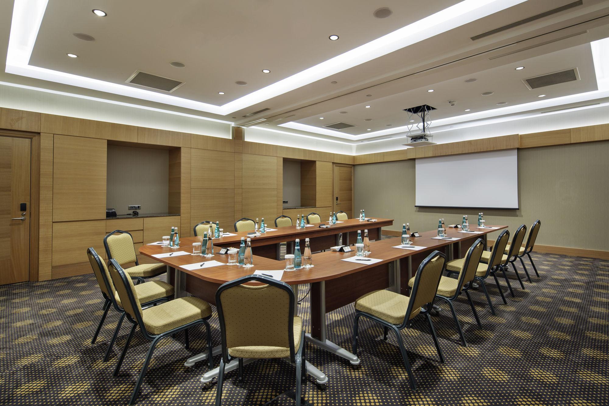 Movenpick Hotel Малатья Экстерьер фото