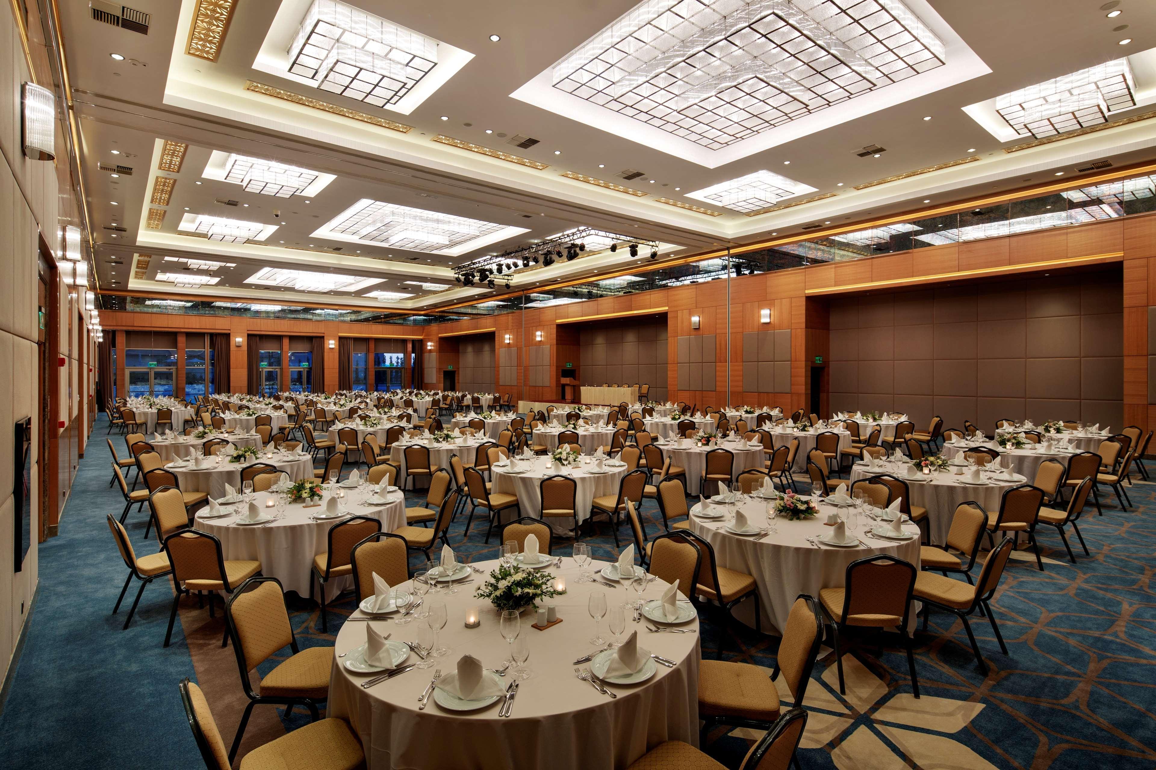 Movenpick Hotel Малатья Экстерьер фото